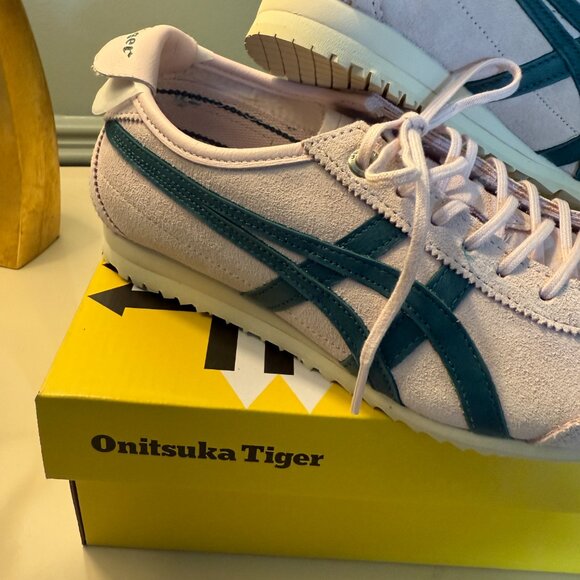 Onitsuka Tiger Mexico 66 SD Crystal Pink/Spruce Green Sneakers Size 7 - Picture 3 of 13